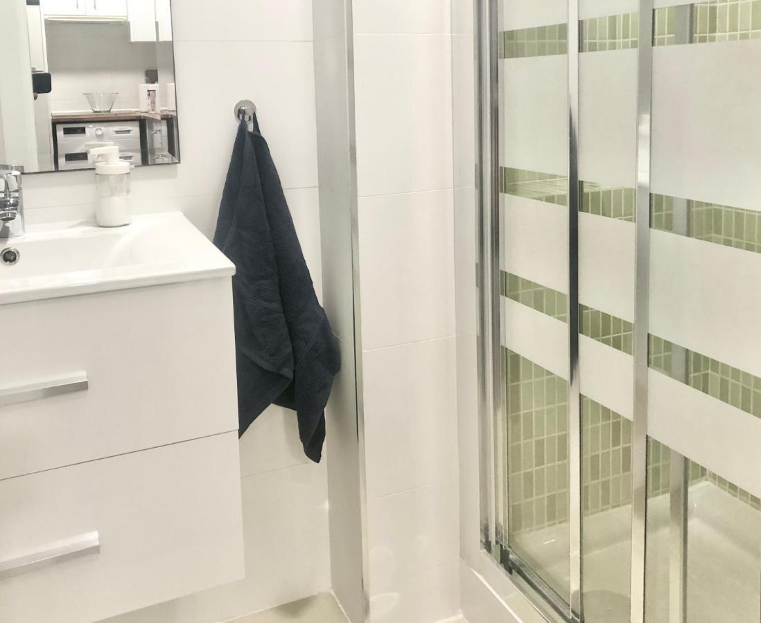 Varela Apartamentos B Málaga Eksteriør billede